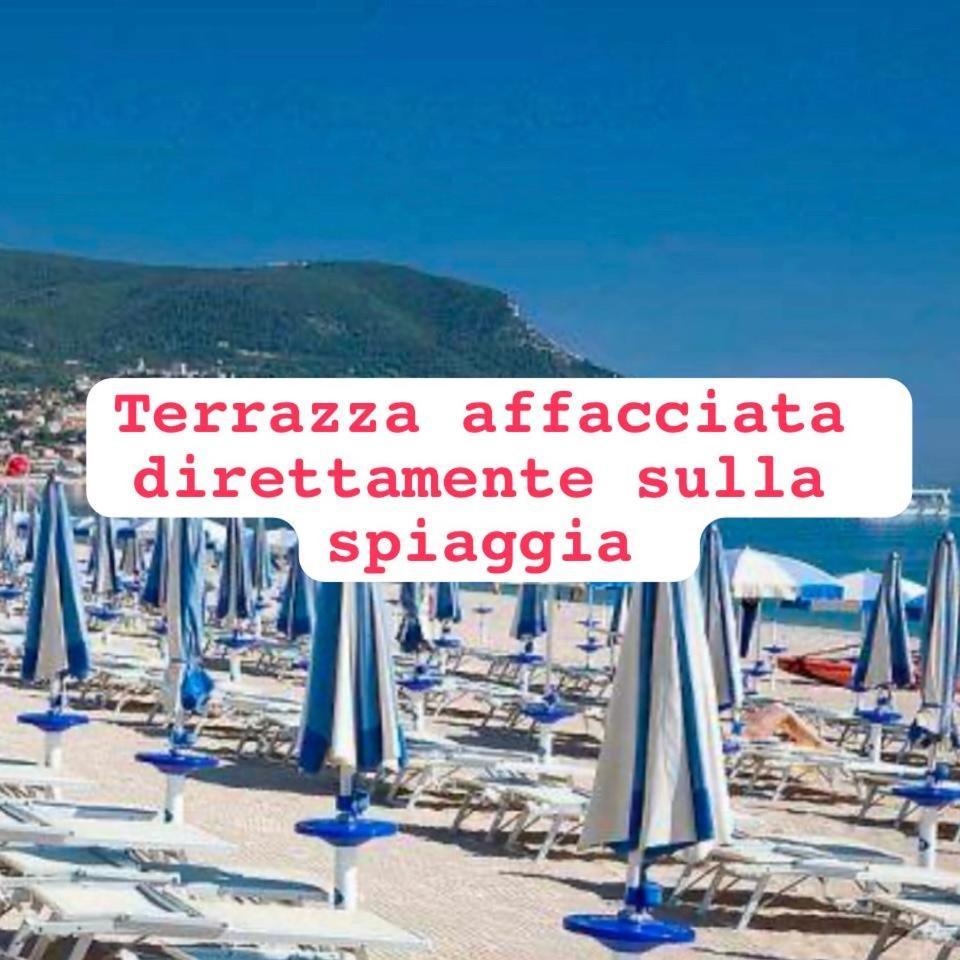 Conero Casa - Marcelli Di Numana In Via Litoranea 101 Sul Mare Vista Spiaggia Con Parcheggio Esclusivo Extérieur photo